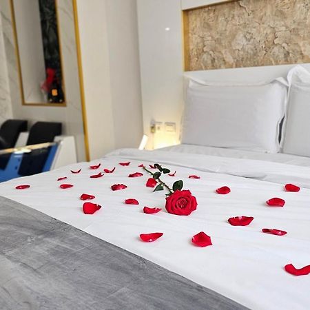 Bed and Breakfast Colt De Rai Resita Esterno foto